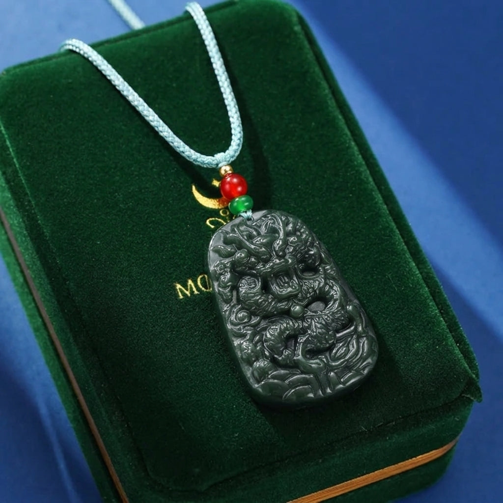 Collier Homme Jade Néphrite – Puissance Silencieuse