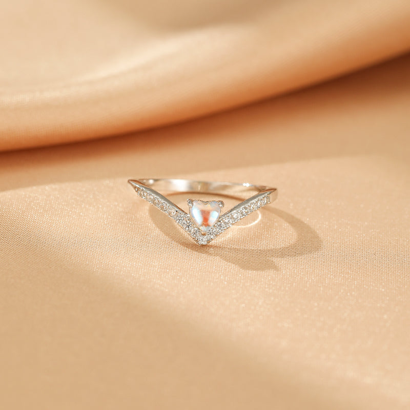 Bague Pierre de Lune – Cœur Céleste, Argent