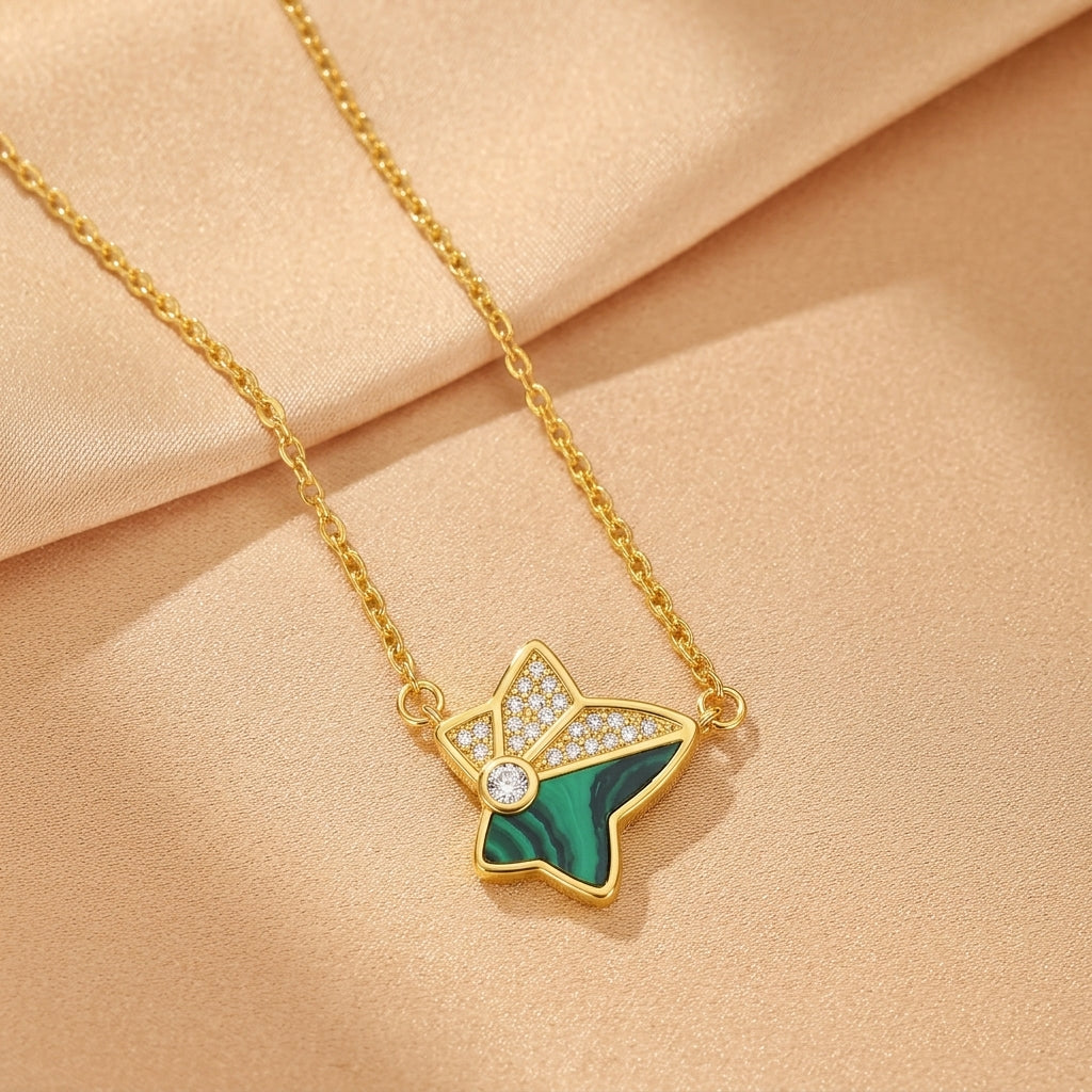 Collier Malachite – Spirale d’Éveil, Argent Plaqué Or