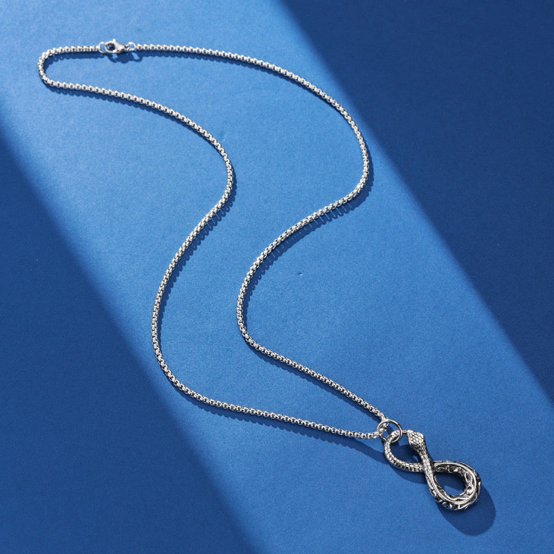 Collier Serpent – Étreinte Éternelle