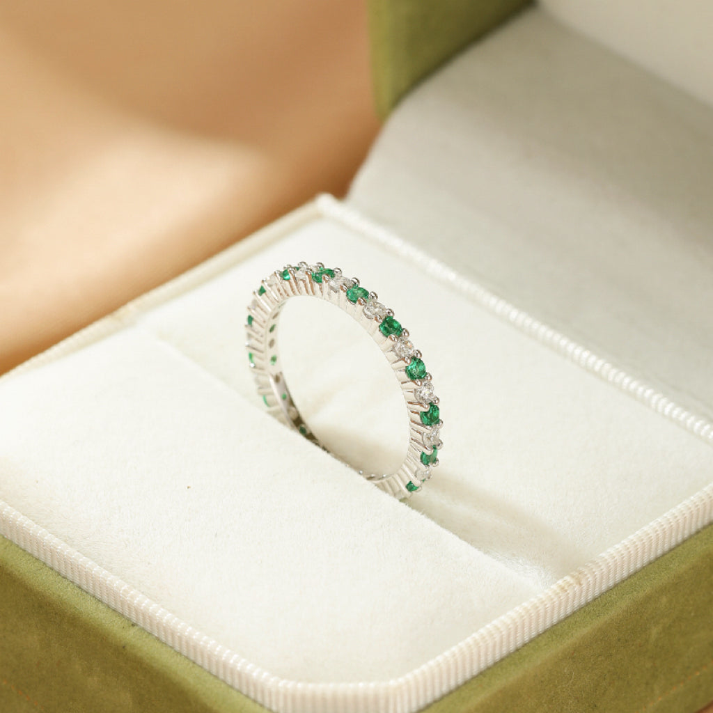 Emerald Ring – Flamboyant Sparkle, Silver