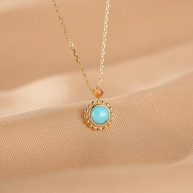Collier Turquoise et Pierre de Soleil – Énergie Ancestrale, Argent Plaqué Or 14K