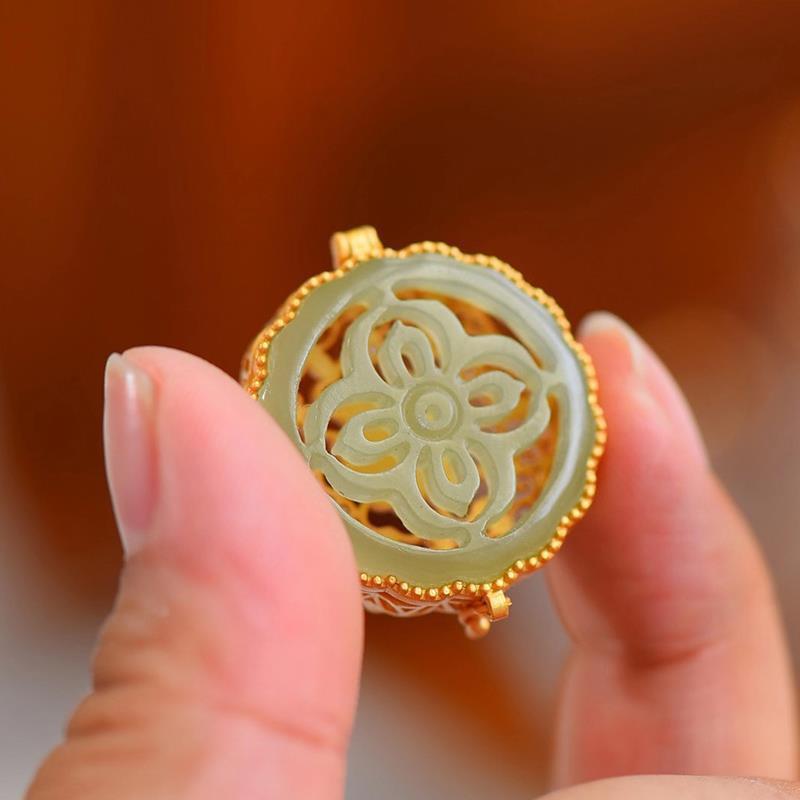 Pendentif Ouvrable Médaillon 'Trésor' en Jade