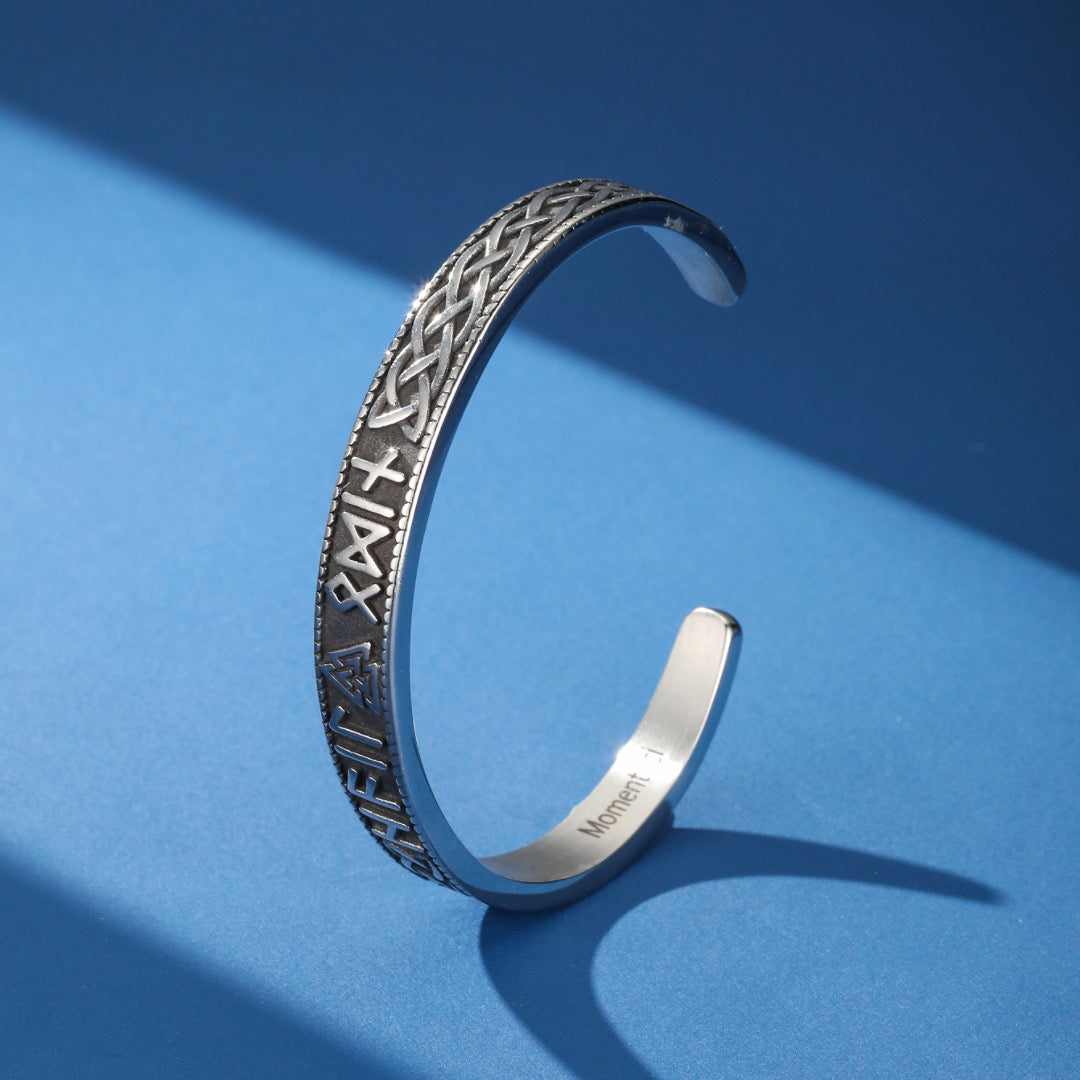 Viking Bangle Bracelet – Norse Runes
