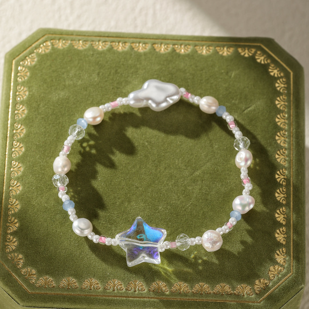 Pearl Bracelet – Playful Sparkles
