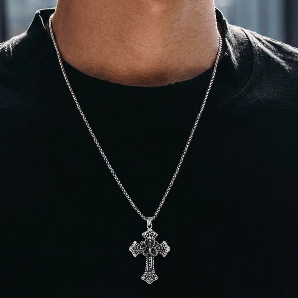 Collier Serpent – Force Enigmatique