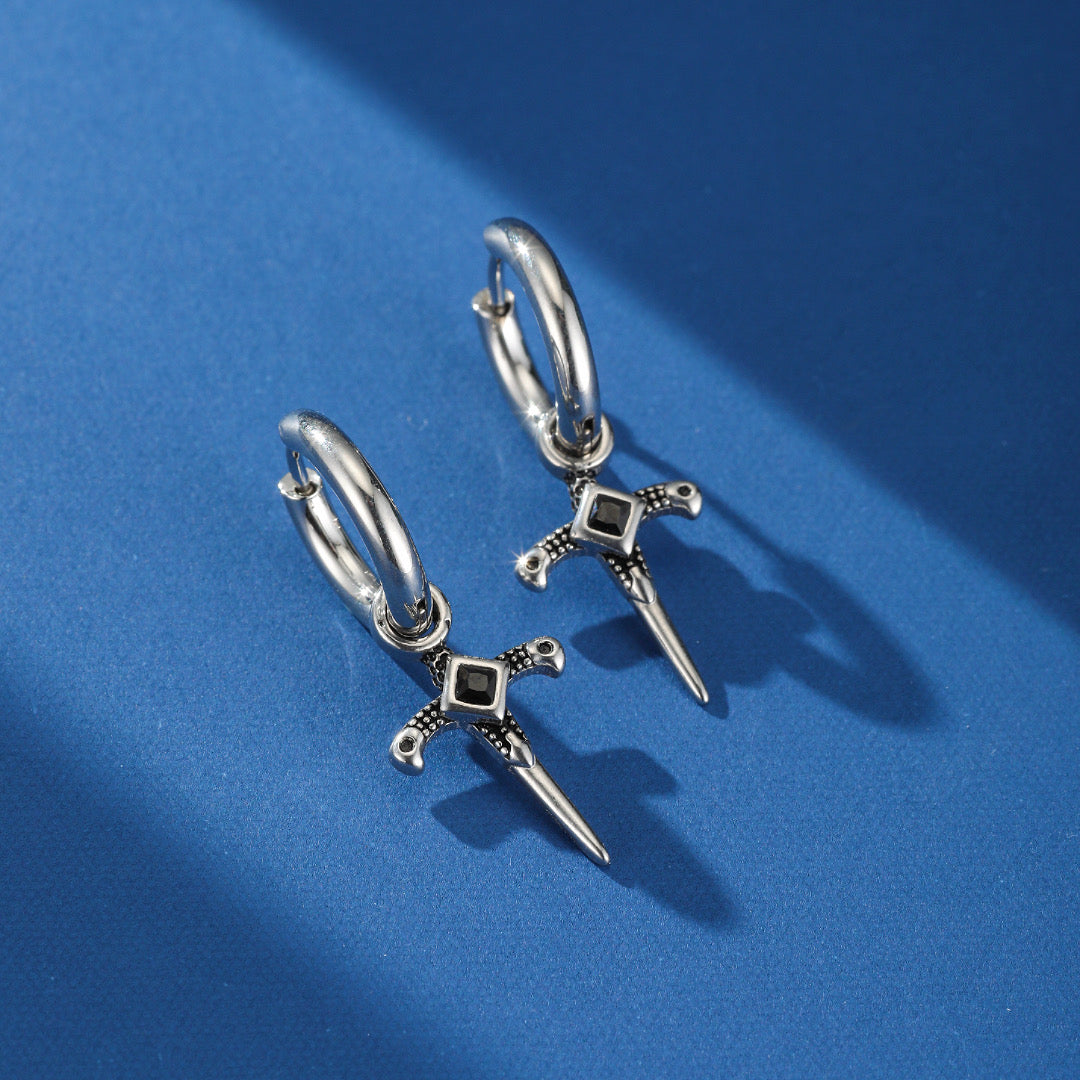 Boucle d’Oreille Homme Viking – Épée Silencieuse
