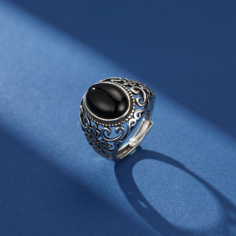 Bague Homme Onyx – Beauté Sombre, Argent
