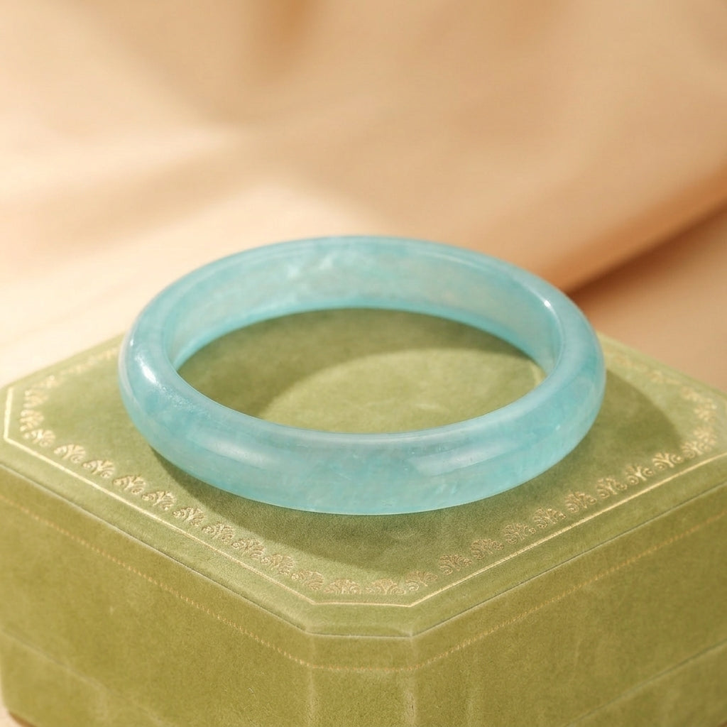 Bracelet Jonc Jade Bleu – Brise Céleste