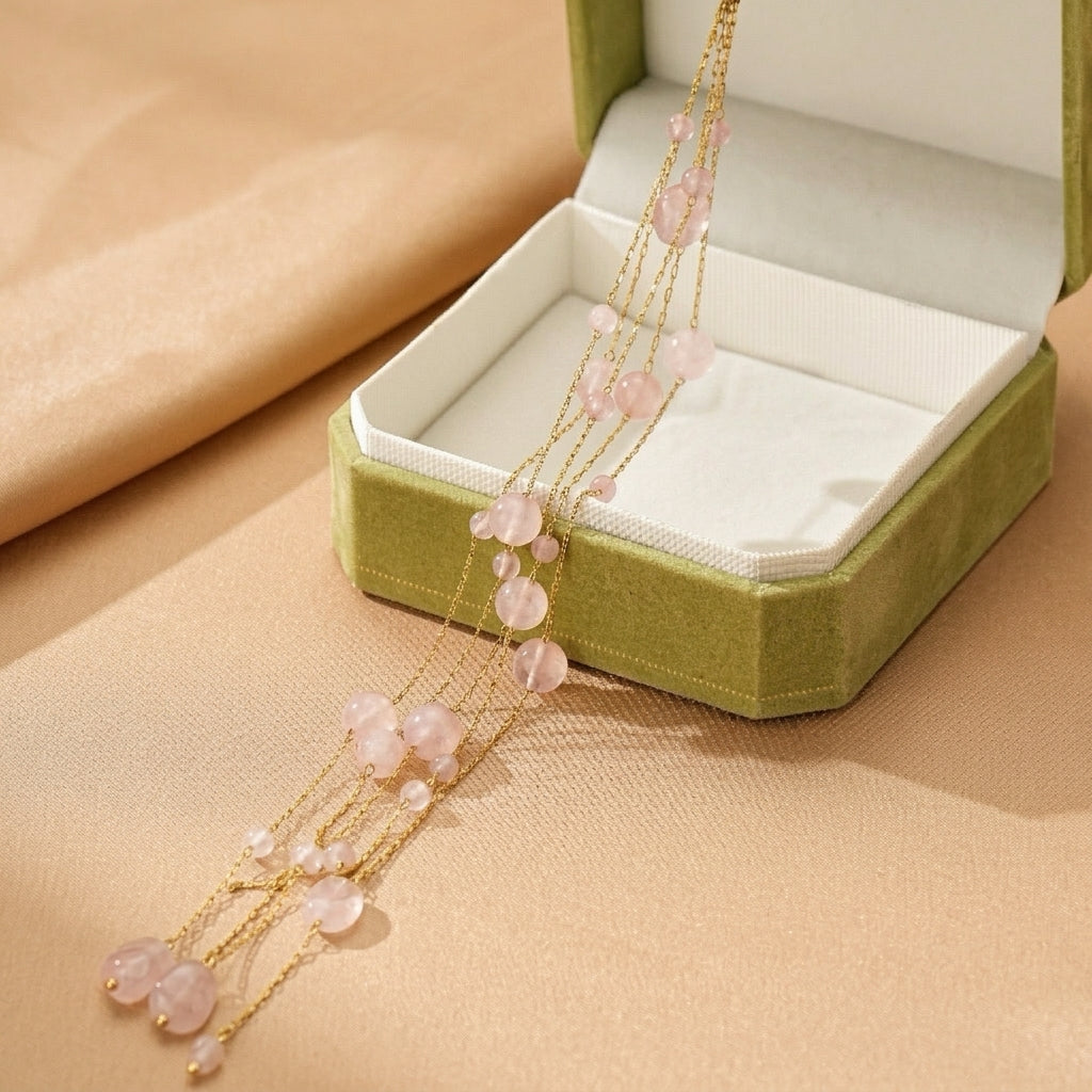Collier Quartz Rose – Cascade Lumineuse