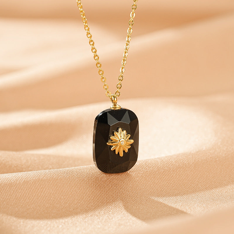 Collier Pierres Naturelles – Éclat Mystérieux