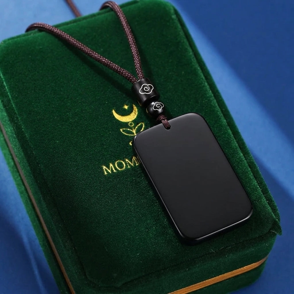 Collier Homme Jade Néphrite Noir – Esprit de Montagne