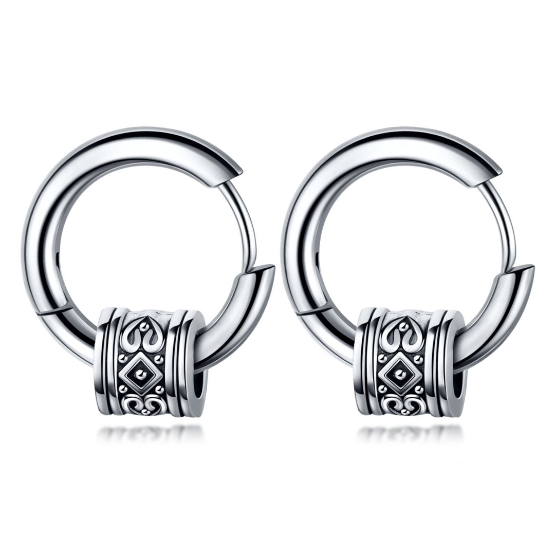 Men's Viking Earring – Totem Engraving