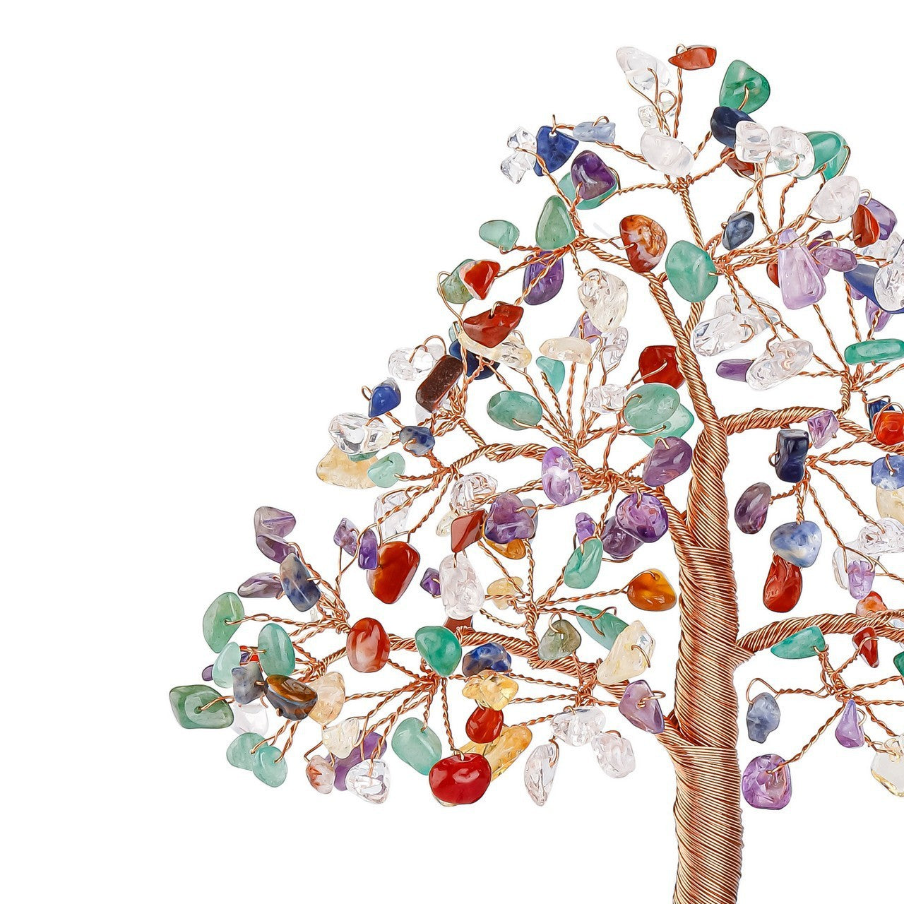 Arbre de vie décoratif fait de pierres naturelles multicolores représentant les 7 chakras, sur fond blanc.