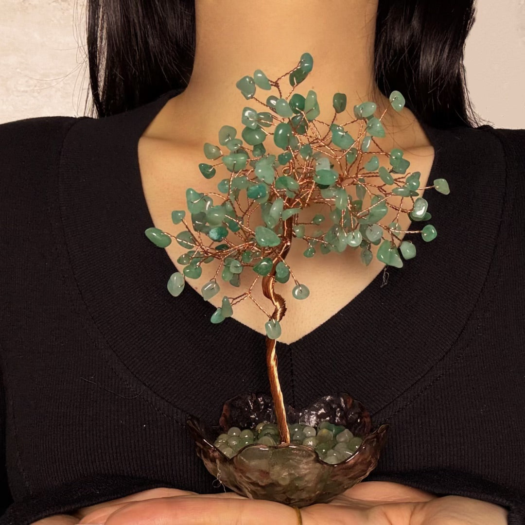 Arbre de Vie en Pierres Naturelles – Joyau Cristallin