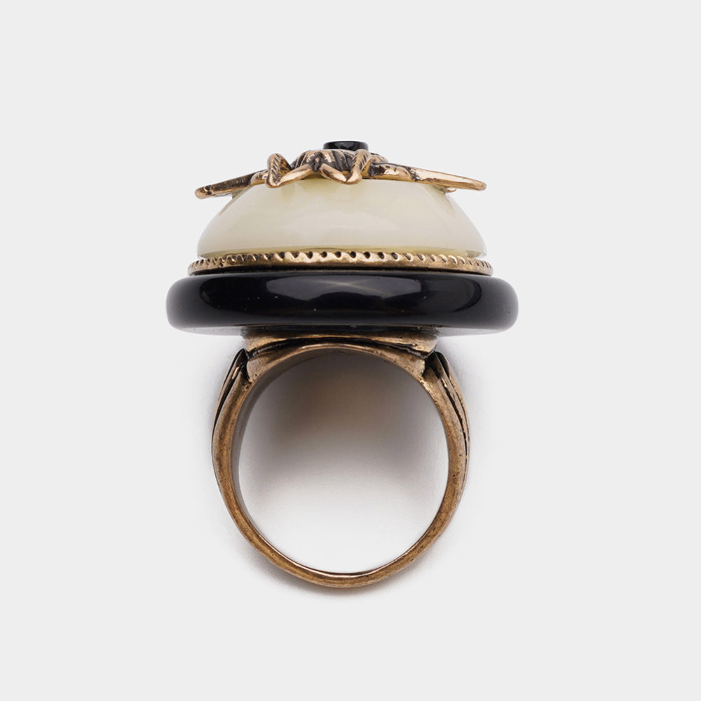 Bague Agate Noire – Abeille Royale