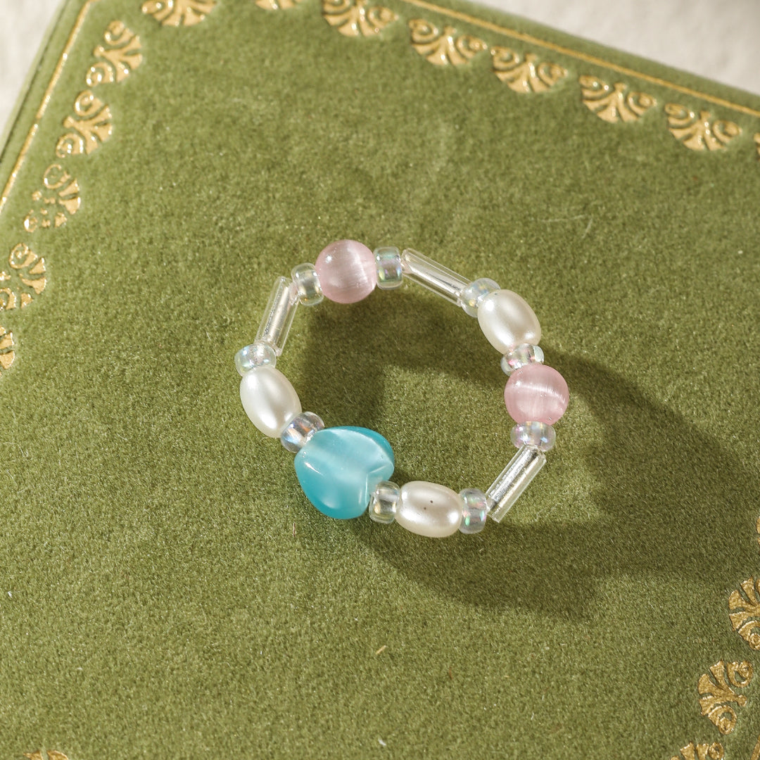 Pearl Ring – Playful Sparkles