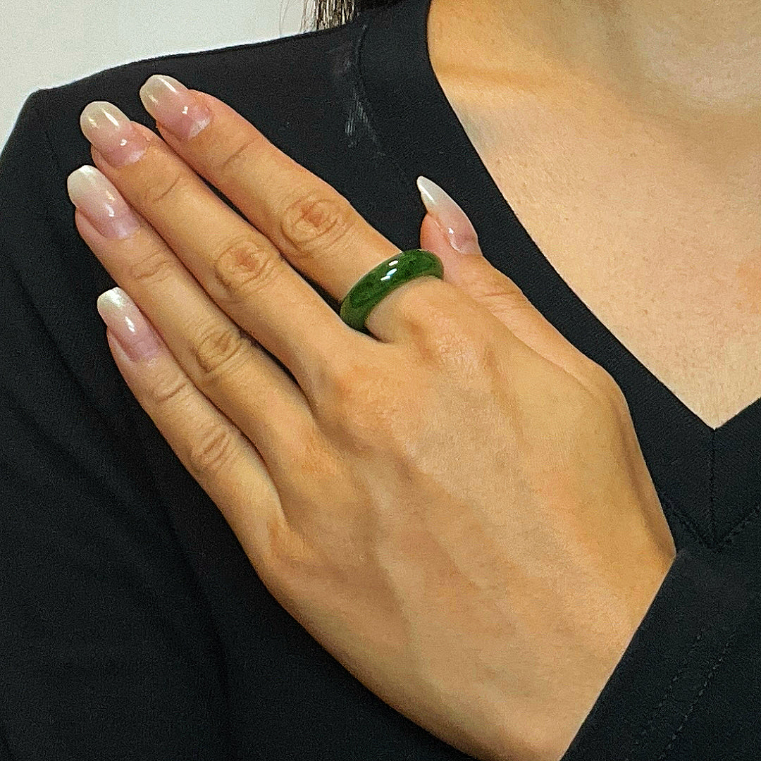 Bague Jade – Force Silencieuse