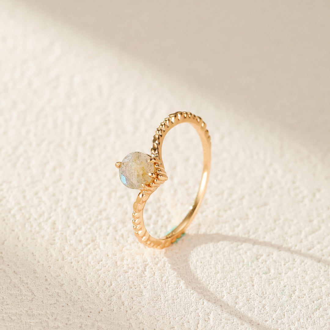 Bague Labradorite – Charme Irisé, Argent Plaqué Or