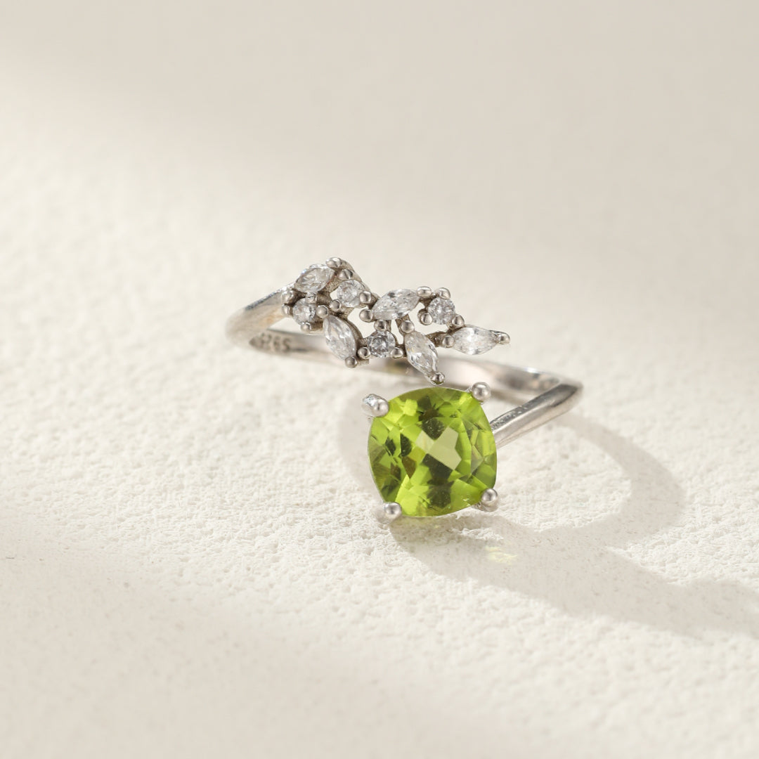 Bague Péridot – Éclat Végétal, Argent
