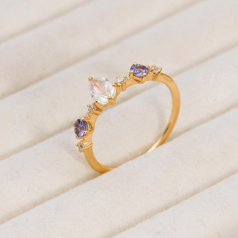 Bague Pierre de Lune – Cascade Lumineuse, Argent Plaqué Or