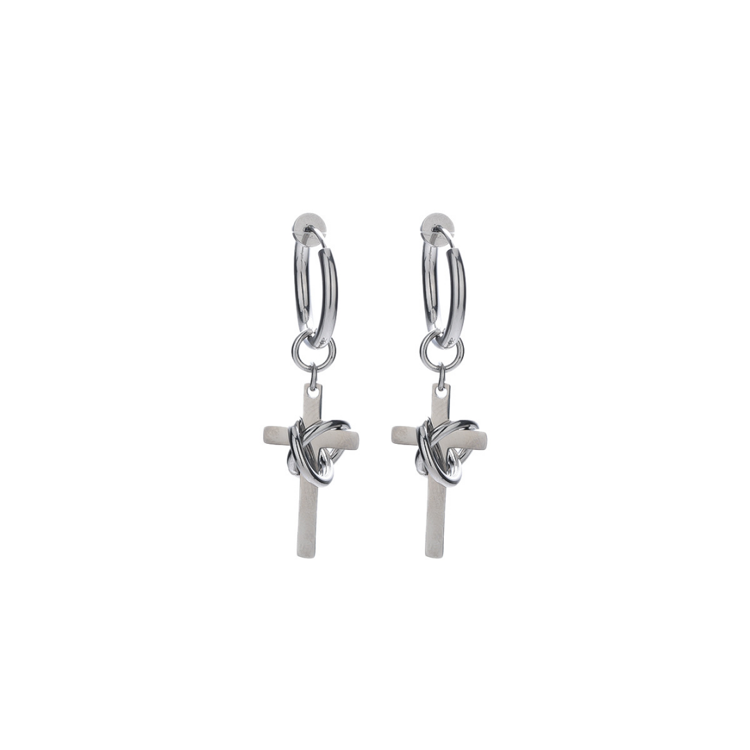 Boucles d'oreilles homme en acier inoxydable, croix et anneau, symbolisant les liens éternels et le style affirmé.