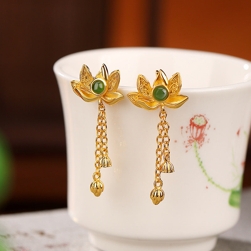 Boucles d'Oreilles Pendantes en Jade – Douceur, Argent Plaqué Or