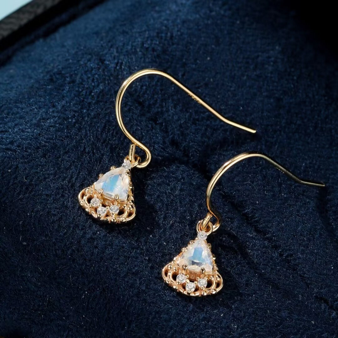 Boucles d'Oreilles Pierre de Lune – Féérie Royale, Argent Plaqué Or