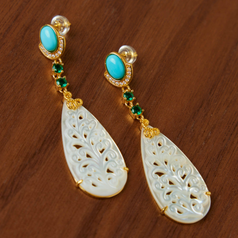 Boucles d'Oreilles Turquoise et Nacre – Élégance Équilibre, Argent Plaqué Or