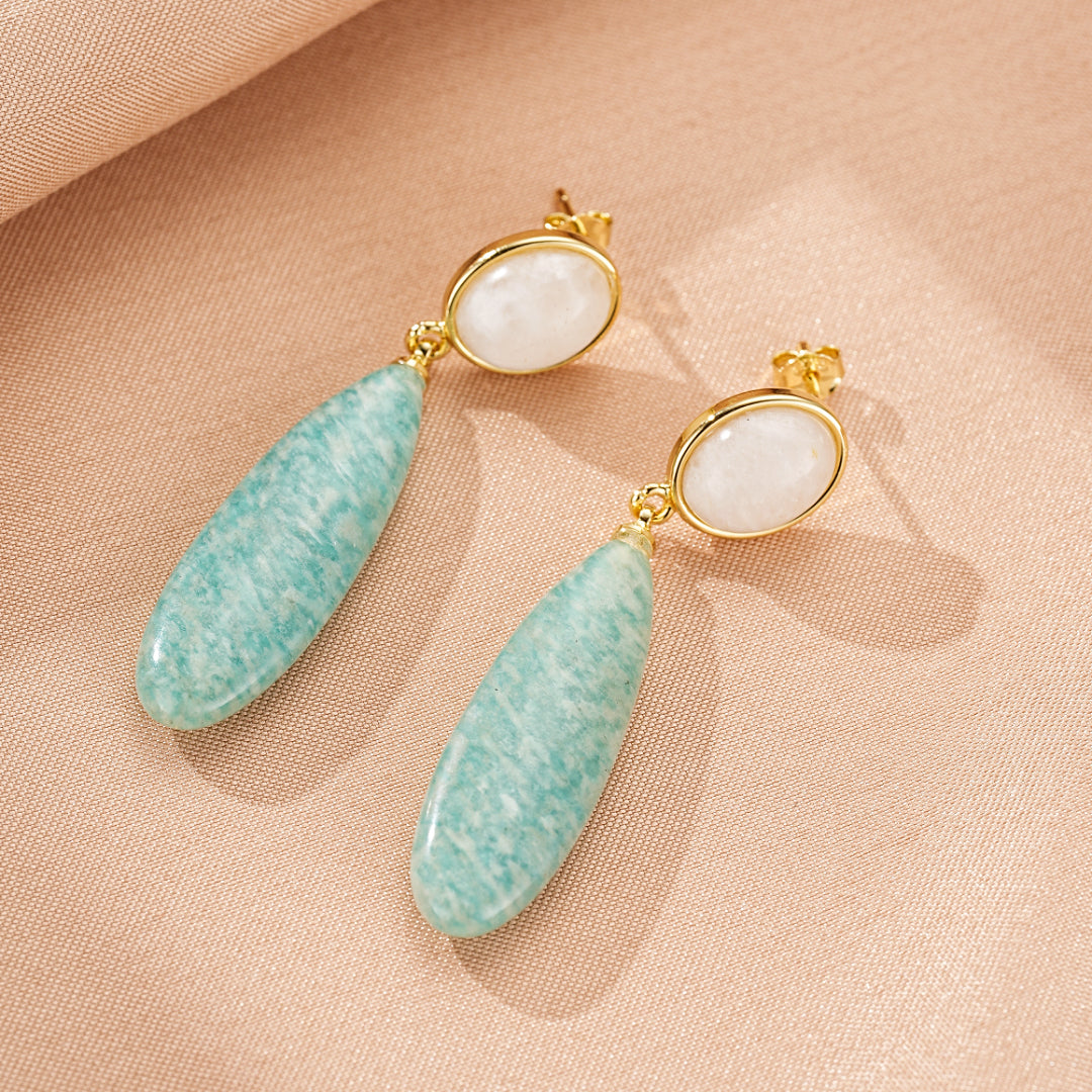 Boucles d’Oreilles Amazonite et Pierre de Lune – Élégance Nocturne