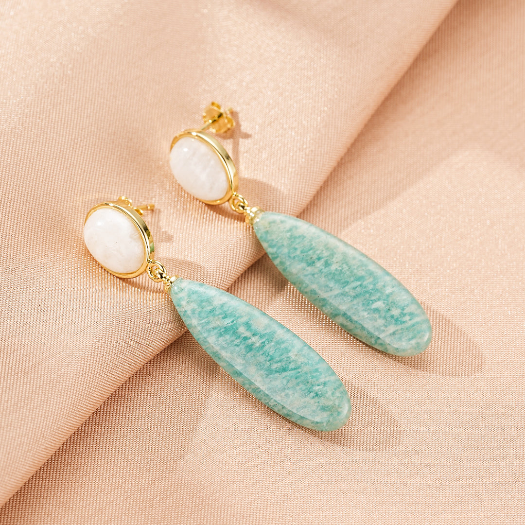 Boucles d’Oreilles Amazonite et Pierre de Lune – Élégance Nocturne