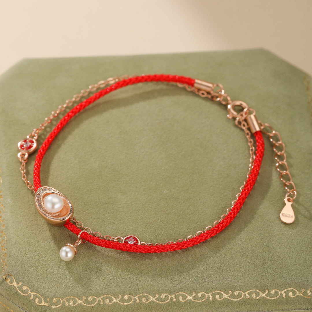 Bracelet Cordon Rouge et Perle – Trésor Marin, Argent Plaqué Or