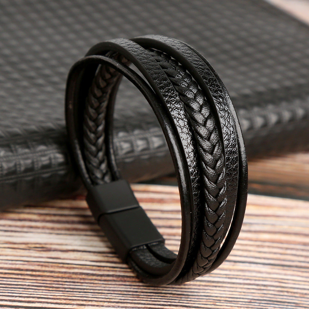 Bracelet homme multicouche en cuir noir tressé avec fermoir magnétique