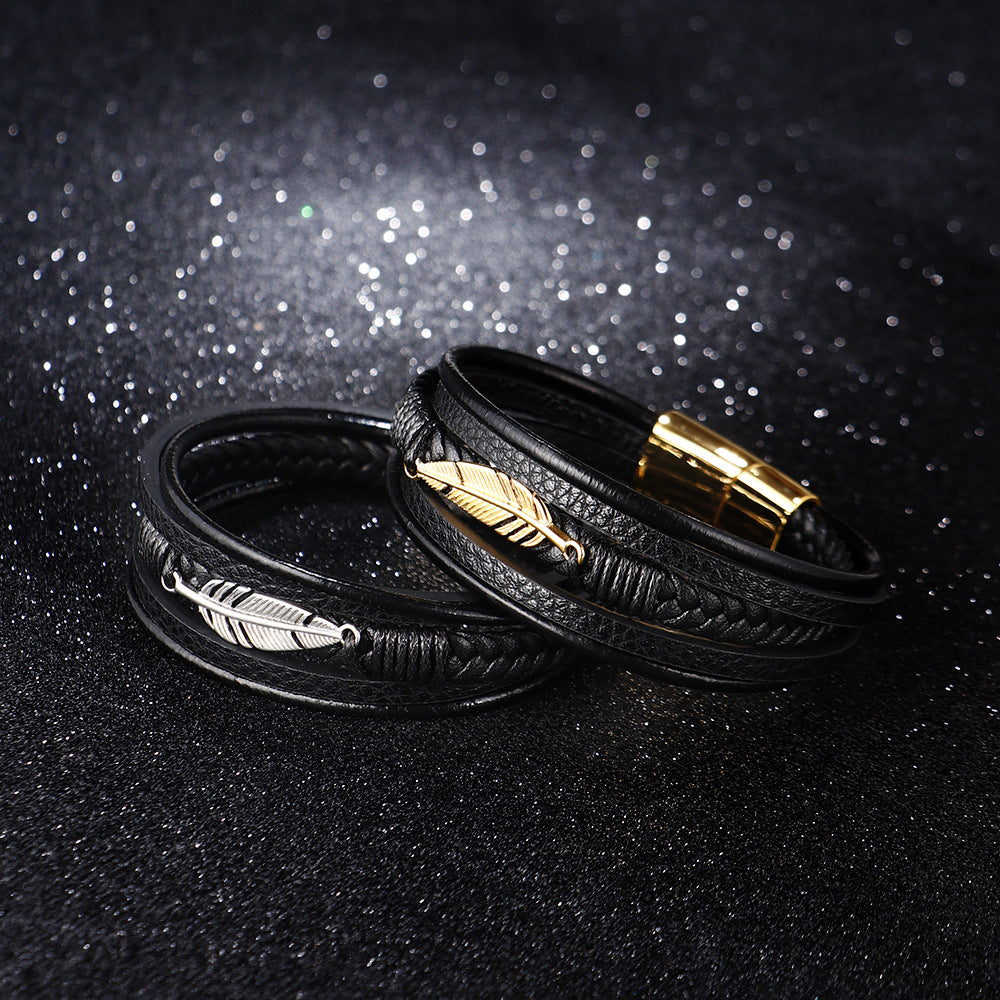 Men's 'Feather' Wrap Bracelet in Leather Moment ici