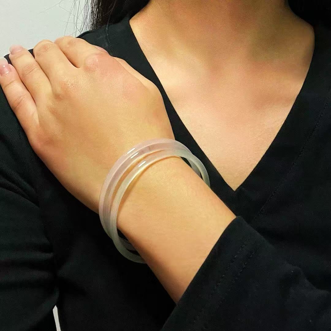 Bracelet Jonc Calcédoine – Clarté Minérale