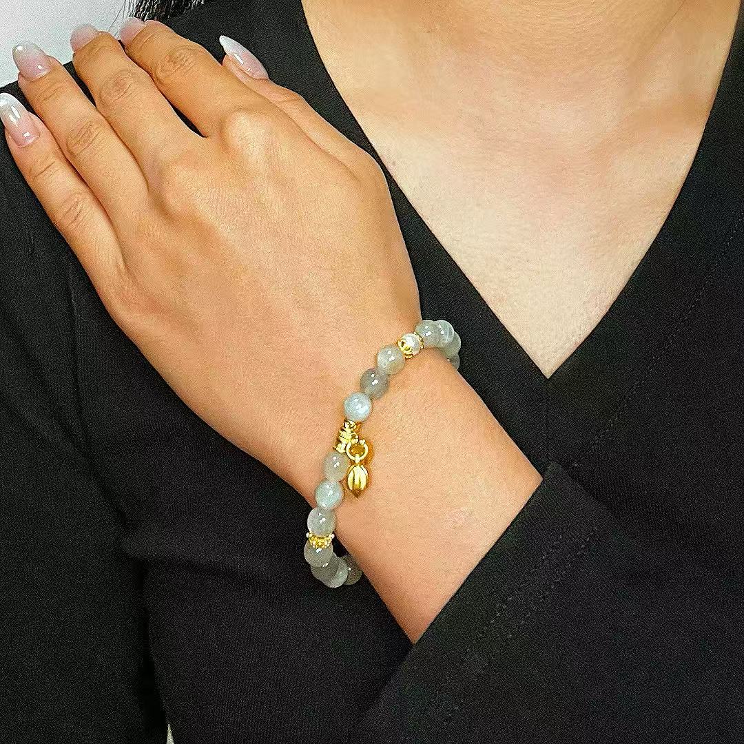 Labradorite Bracelet – Seeds of Serenity