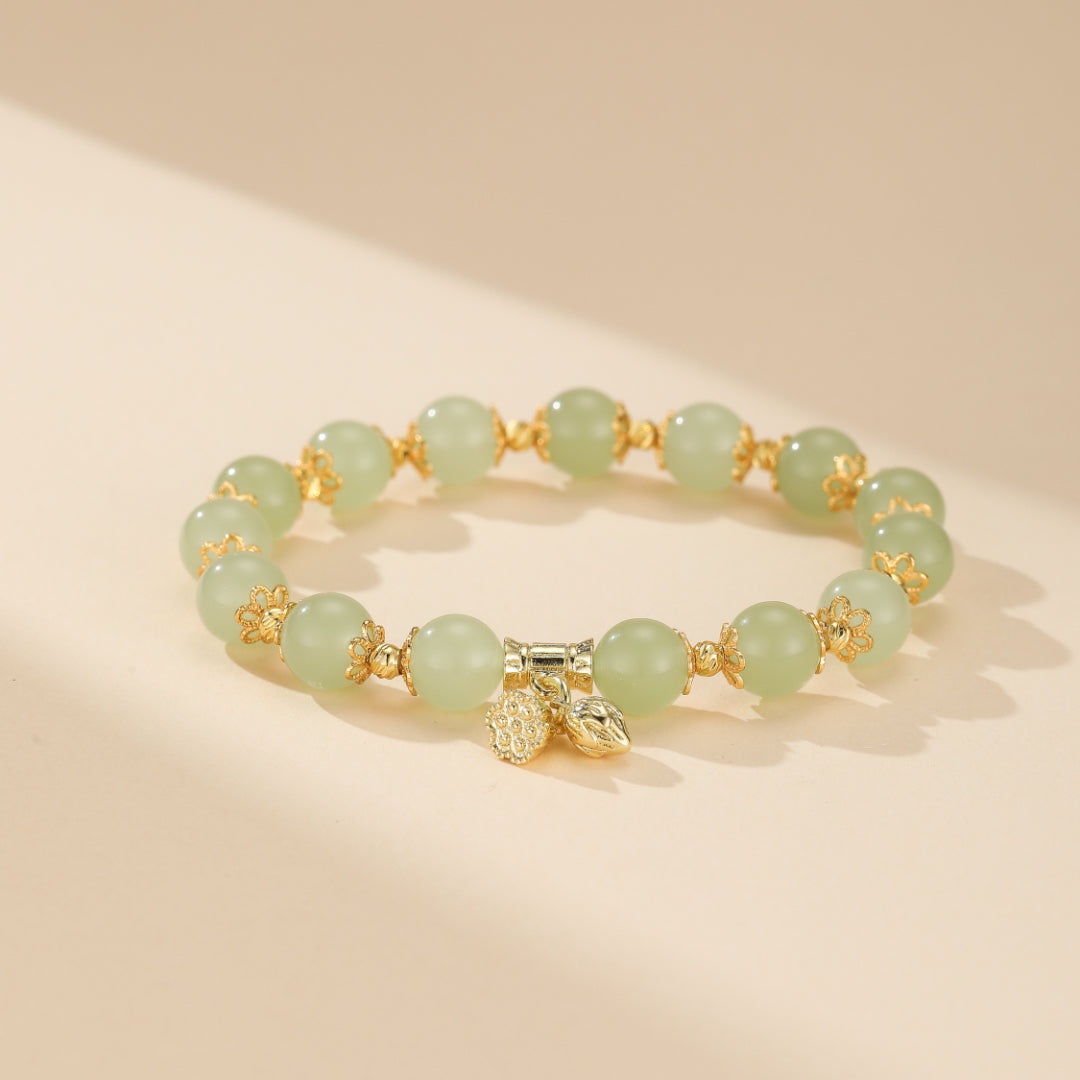 Bracelet Lotus en Jade – Sérénité Pure, Argent Plaqué Or