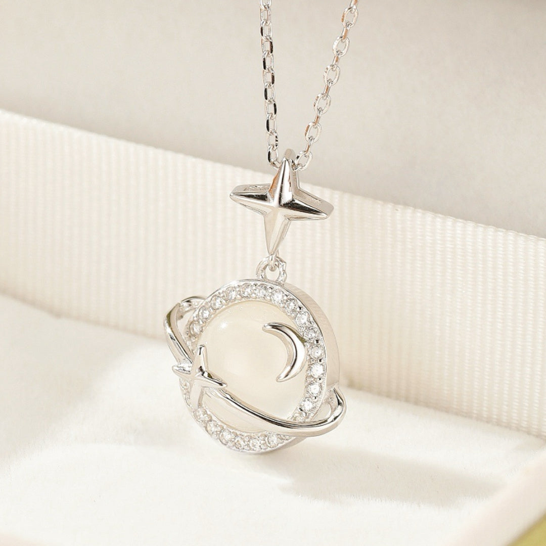 Collier Calcédoine Blanche – Étoile Céleste, Argent