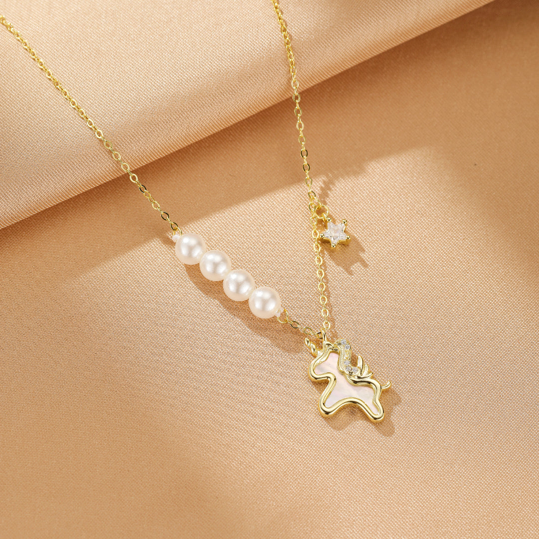 Collier Cheval – Liberté Étoilée, Argent Plaqué Or