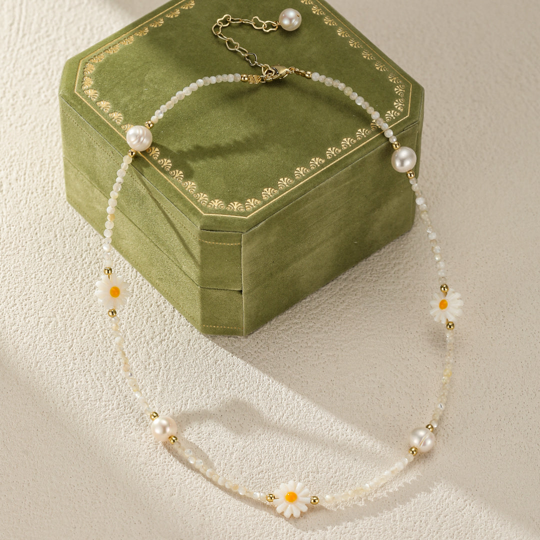 Children's Necklace Pearl – Joyful Daisy