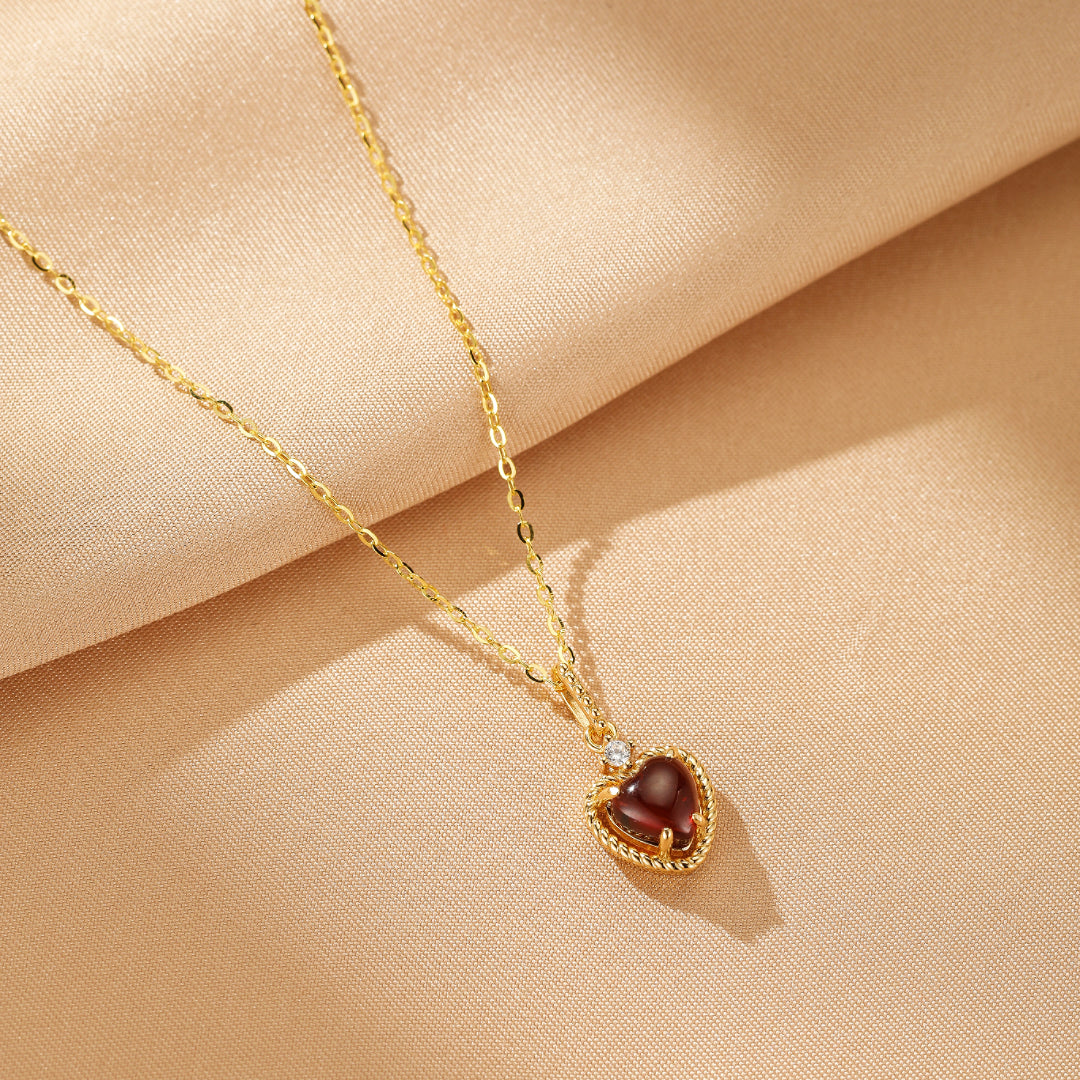 Collier Grenat – Promesse Écarlate, Argent Plaqué Or