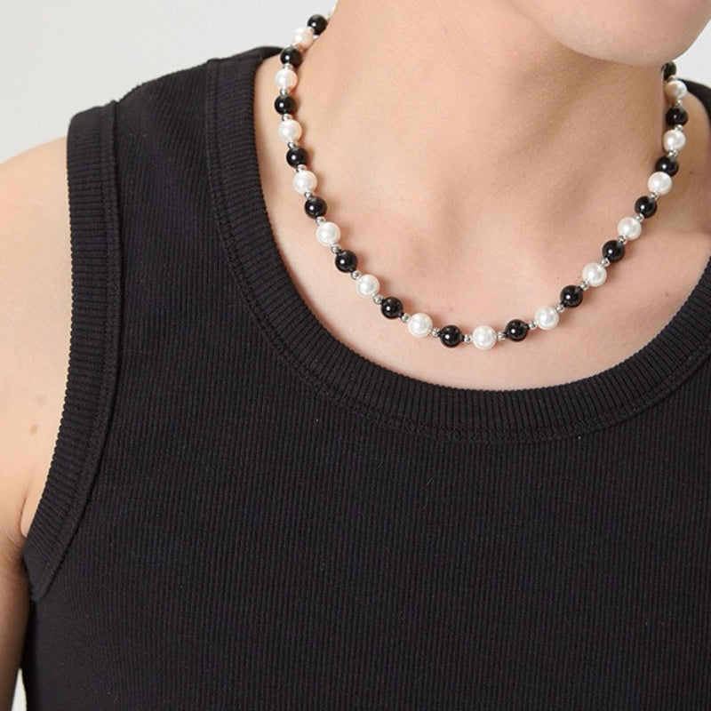Men's Necklace Mother-of-Pearl and Agate - Subtle Elegance
