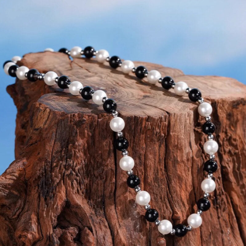 Men's Necklace Mother-of-Pearl and Agate - Subtle Elegance