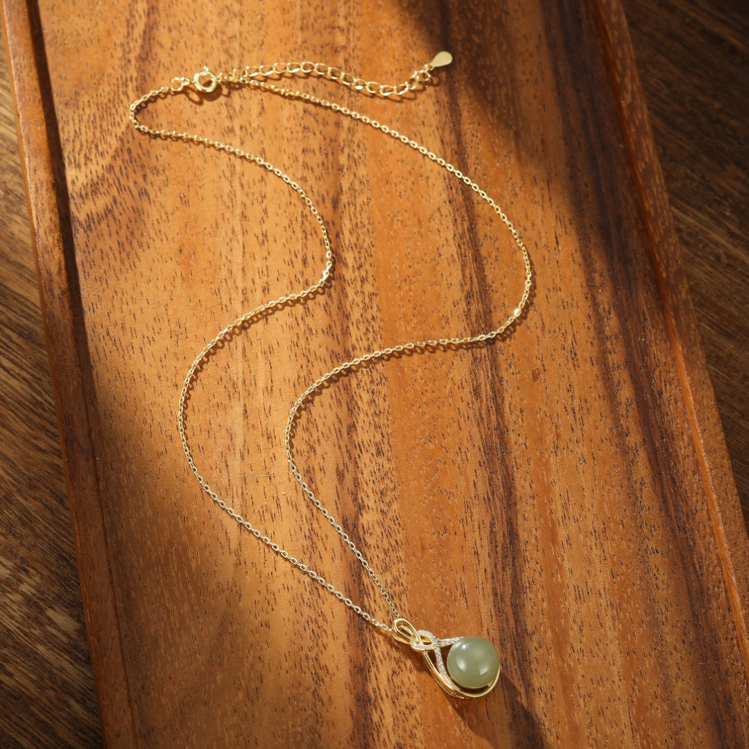 Collier Jade – Bonheur Infini, Argent Plaqué Or