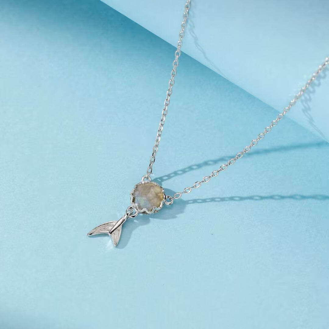Labradorite Necklace – Mermaid Tail, Silver