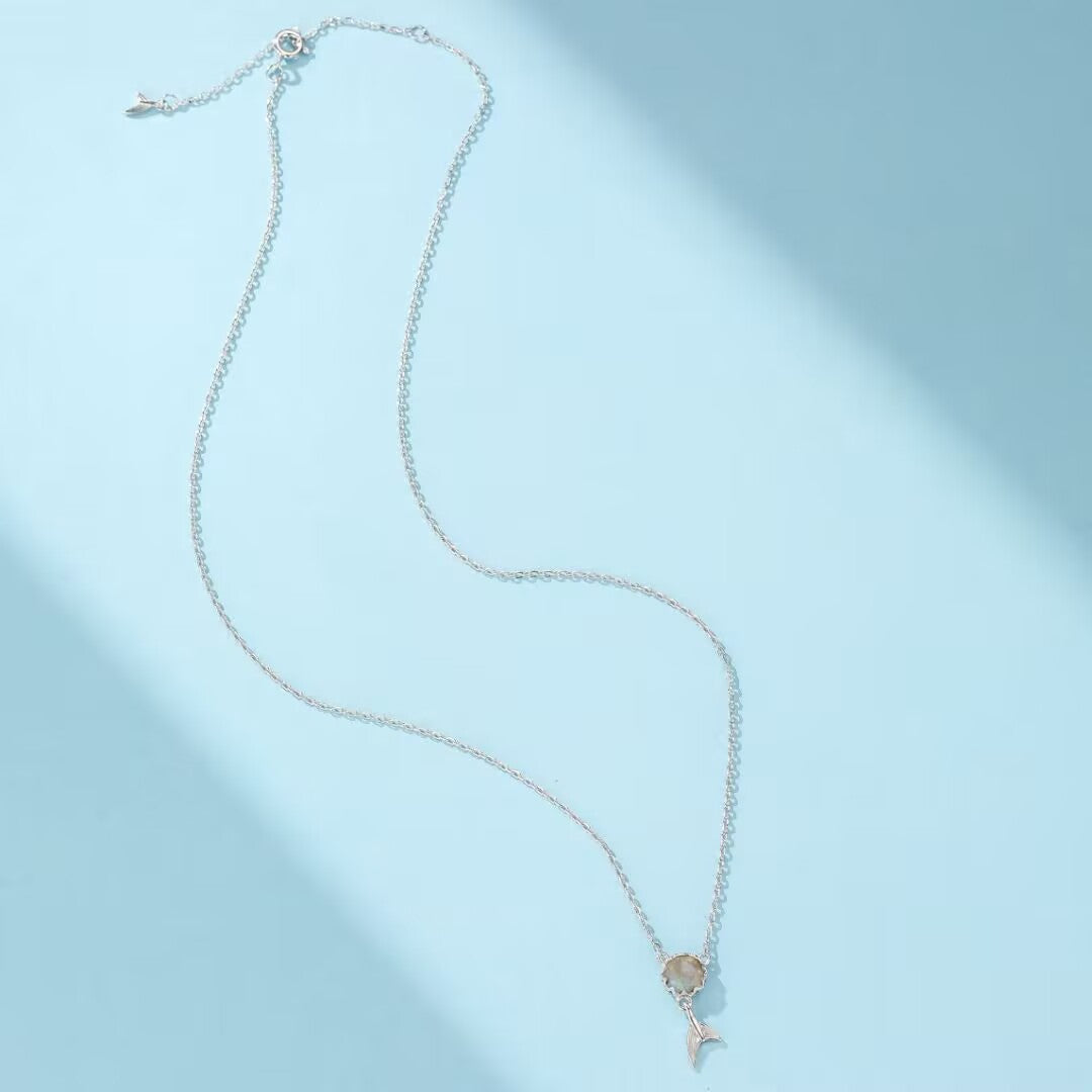 Labradorite Necklace – Mermaid Tail, Silver