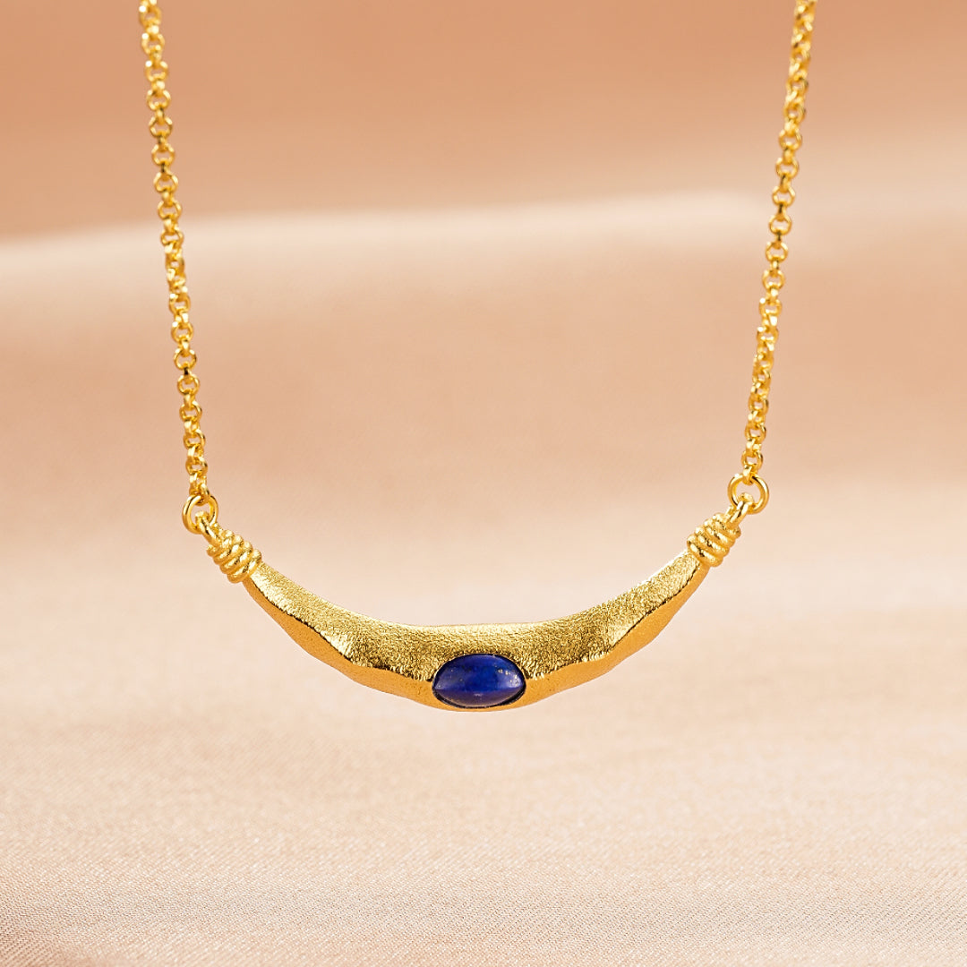 Collier Lapis Lazuli – Lune Antique, Argent Plaqué Or