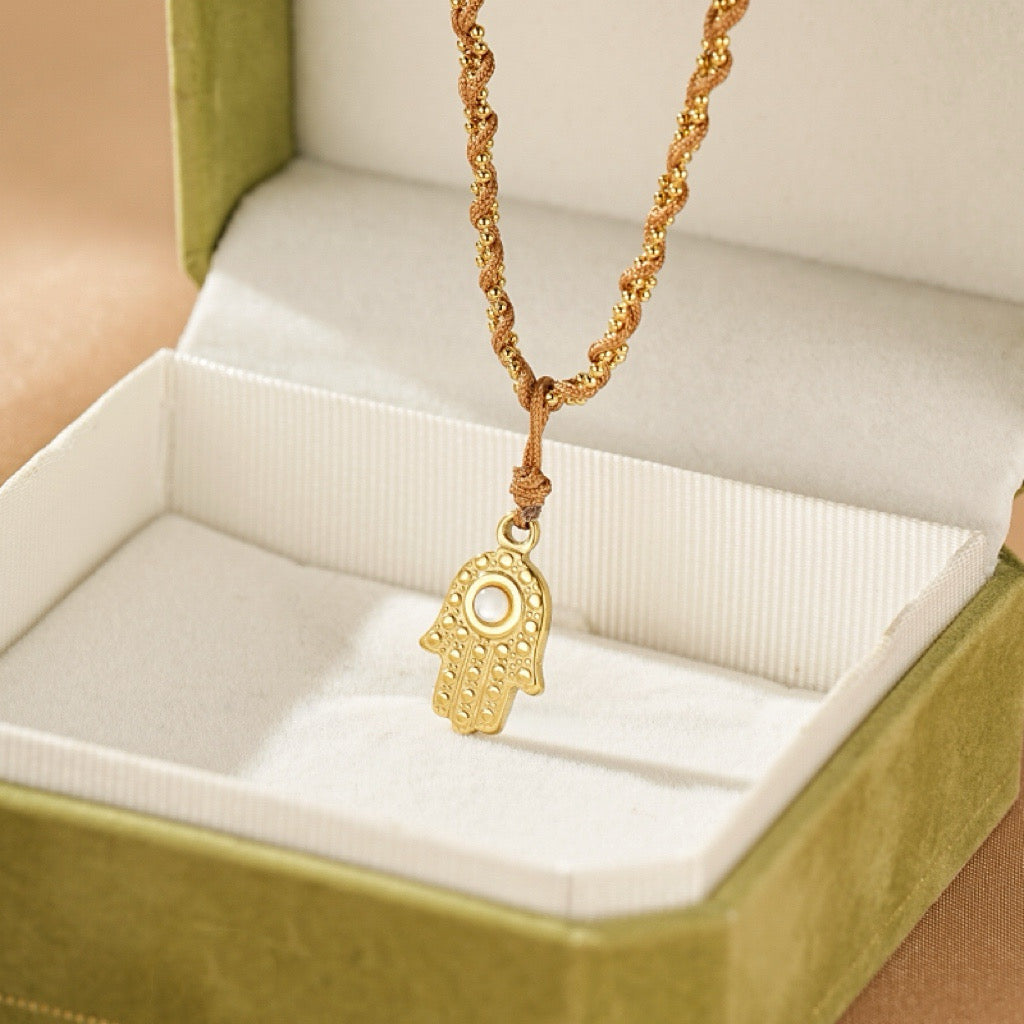 Collier Main de Fatma – Protection Lunaire