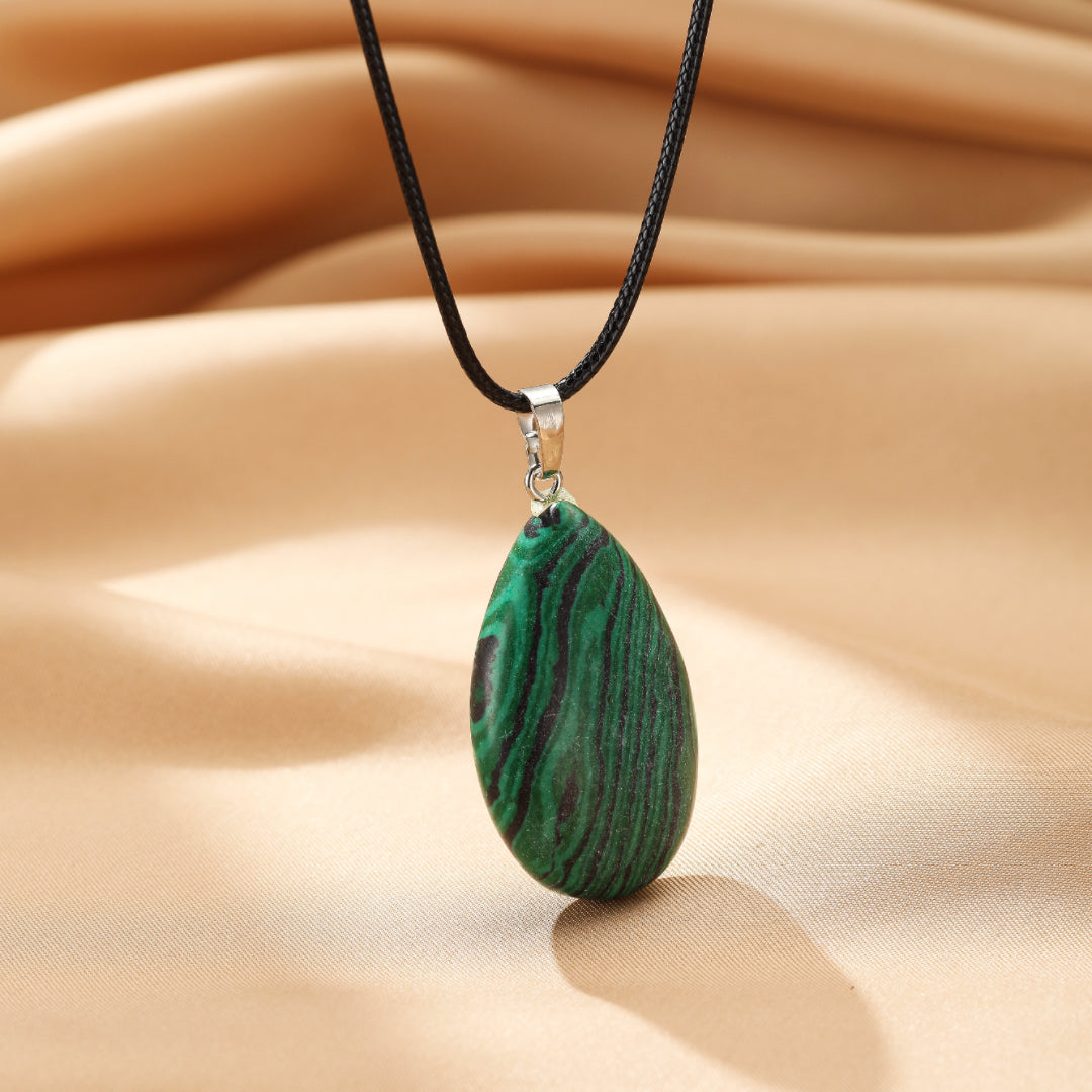 Malachite Necklace – Heart Vibration