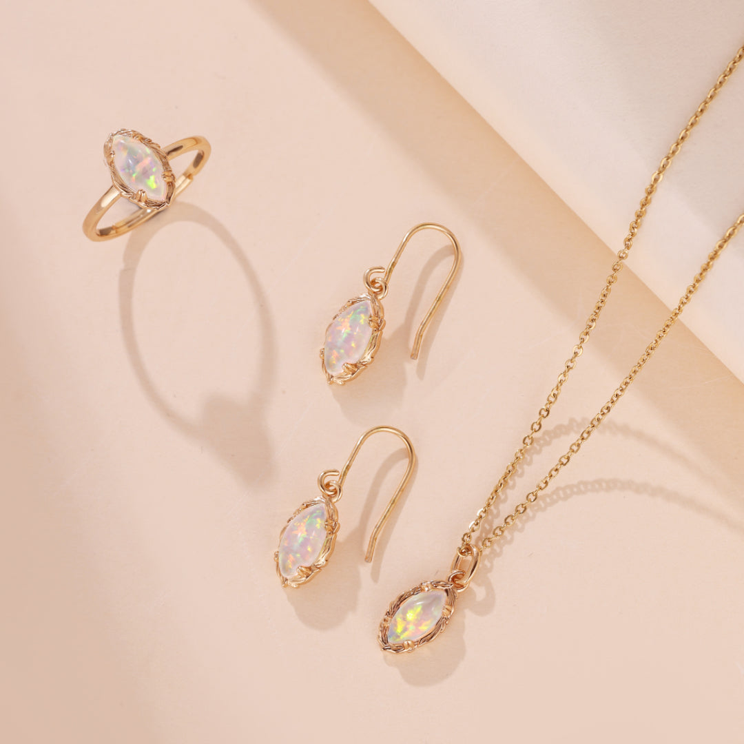 Collier Opale – Flamme Mystique, Argent Plaqué Or